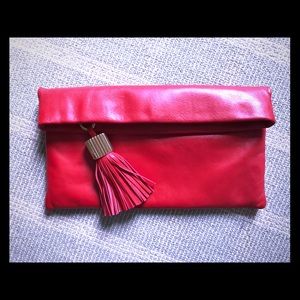 Brand New! India Hicks Carmen Clutch Red